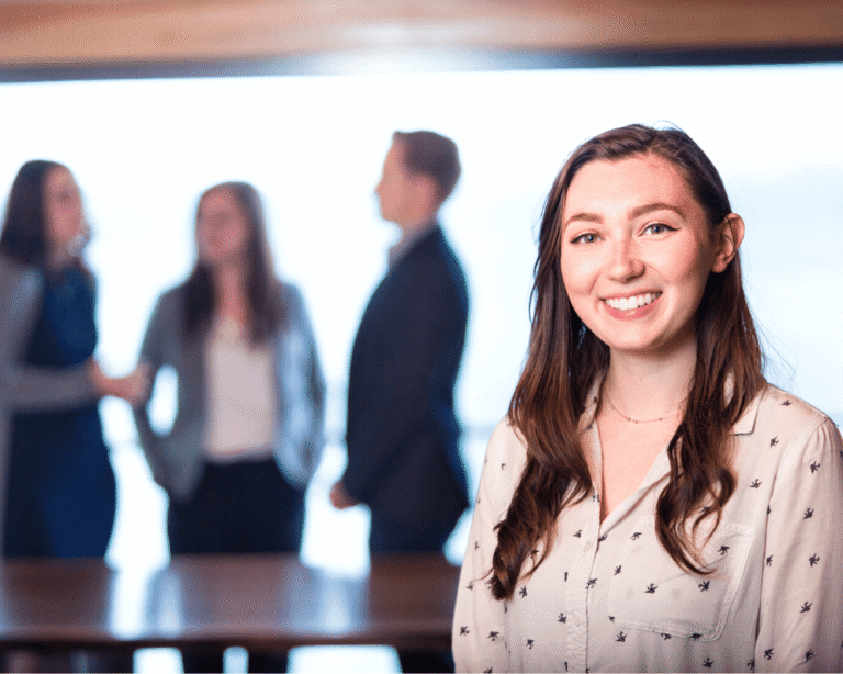 5 Ways to Separate Yourself from Other Job Candidates